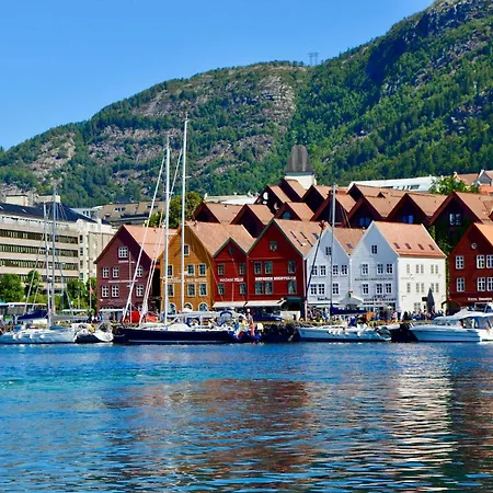 Apartamento On One Of Bergen's Finest Streets