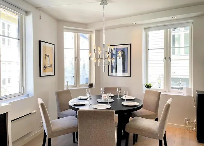 Lejlighed On One Of Bergen's Finest Streets